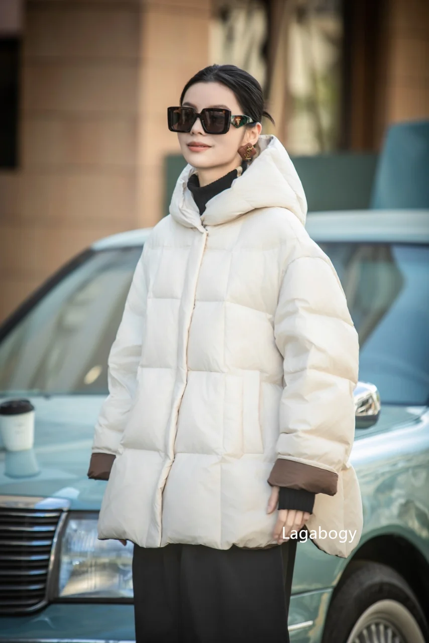 Lagabogy 2026 New Winter Women Puffer Jacket Casual Loose Over Size Warm Outwear Female 90% White Duck Down Coat Hooded Outwear