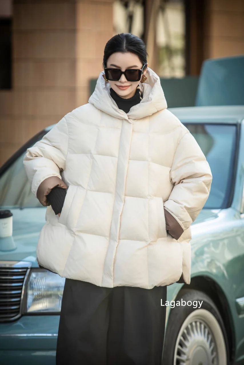 Lagabogy 2026 New Winter Women Puffer Jacket Casual Loose Over Size Warm Outwear Female 90% White Duck Down Coat Hooded Outwear