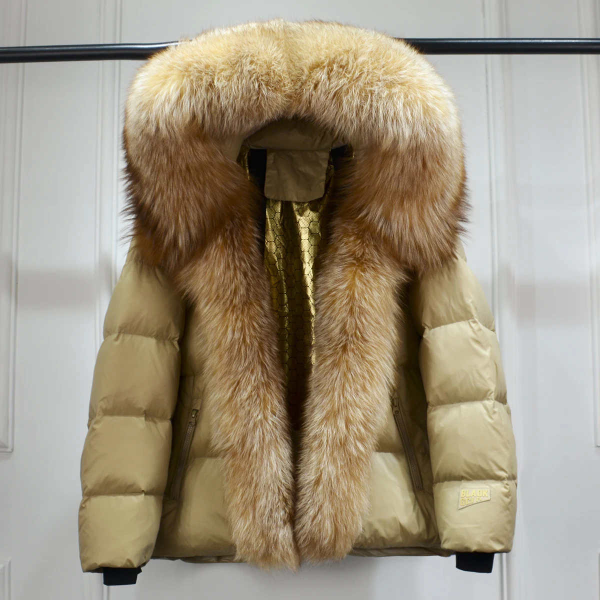 Lagabogy 2025 New Women Winter Hooded Puffer Coat Large Real Fox Fur Down Jacket Female Loose Waterproof Parkas Zipper Outerwear