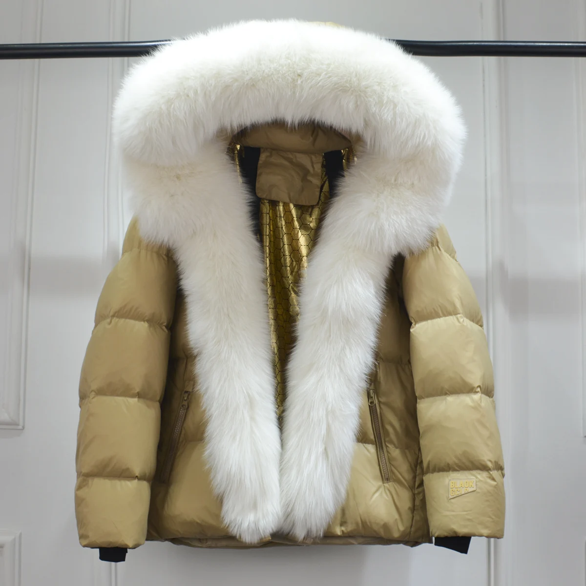 Lagabogy 2025 New Women Winter Hooded Puffer Coat Large Real Fox Fur Down Jacket Female Loose Waterproof Parkas Zipper Outerwear