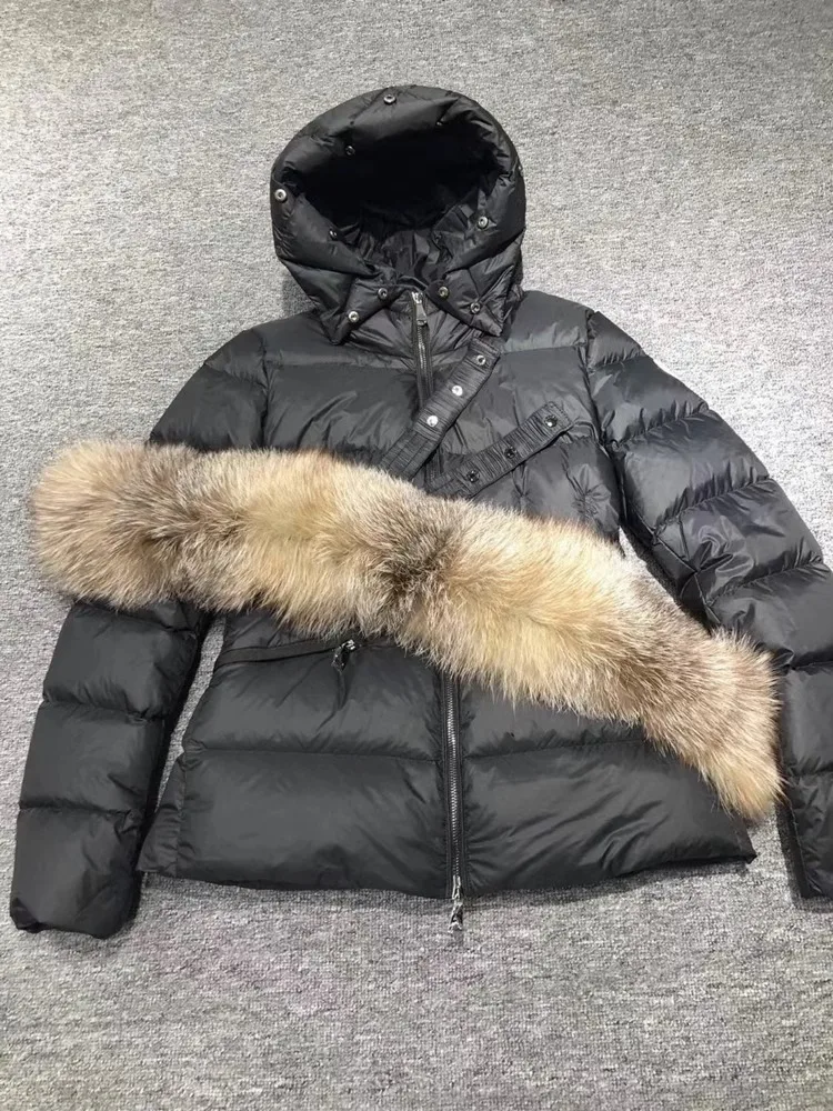 2024 Winter Fashion Down jacket Women Short Thickened Slim fit Waist Hugging Fox Big Fur Collar Hood White Duck