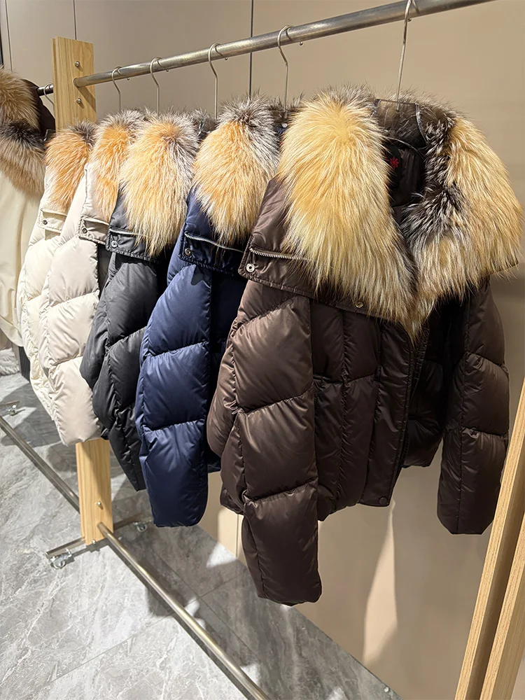 2026 New Winter Warm Women White Goose Down Jacket Real Large Fox Fur Collar Loose Short Puffer Coat Ladies Parka Outerwear