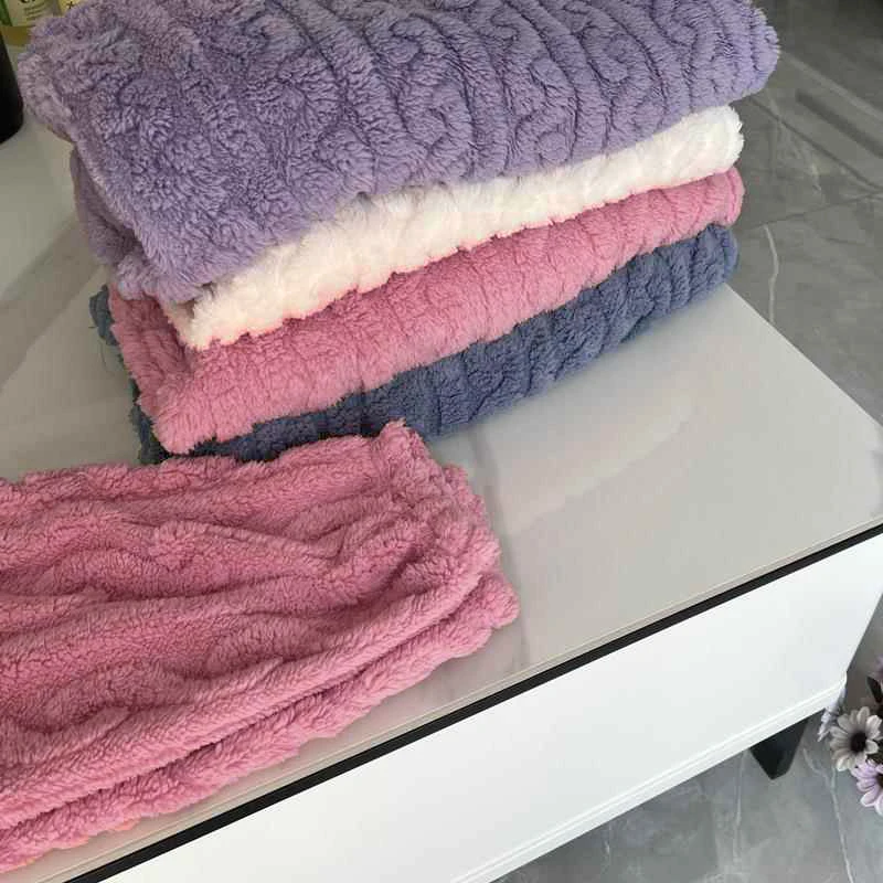Women's Minimalist Soft Coral Velvet Jacquard Warm Pajama Set Cozy Loungewear Outerwear for Winter Christmas Back to School Gift