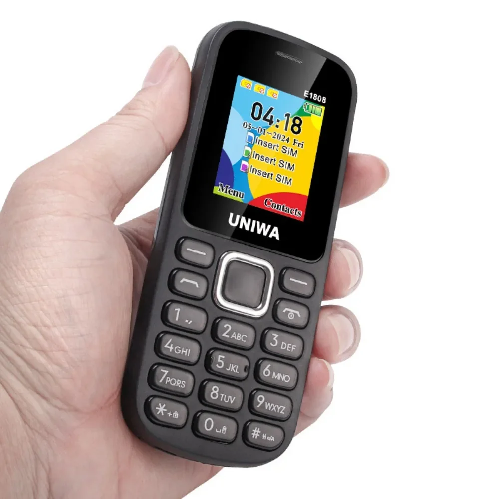 UNIWAE1808 Feature Phone 3 SIM Card 3 Standby Wireless radio Flashlight High volume for Elder 2G Keypad Mobile Phone