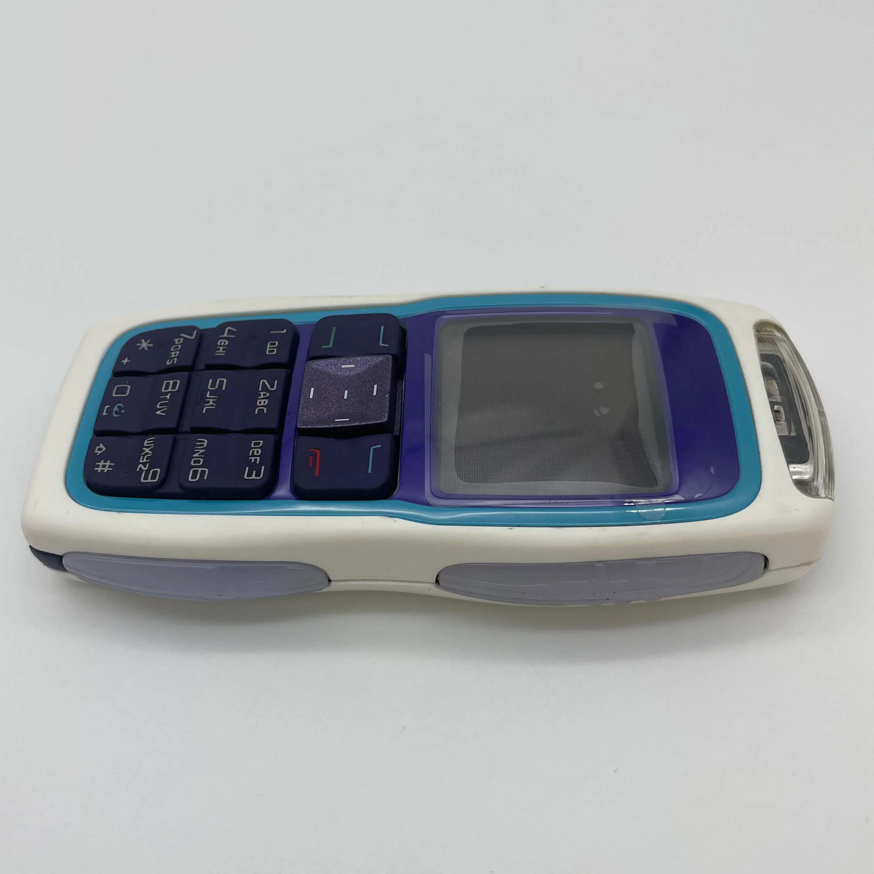 Refurbished Original 3220 2G Unlocked 0.3MP GSM 900/1800 Mobile Phone Russian Arabic Hebrew Keyboard Made in Finland