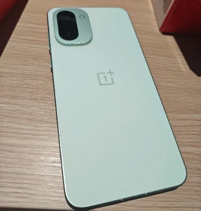OnePlus ACE 6T Battery 8300mAh 100W SuperVOOC China Version Unlocked 6.83 Inch AMOLED 120HZ Snapdragon 8 Gen 5 Camera 50MP OIS