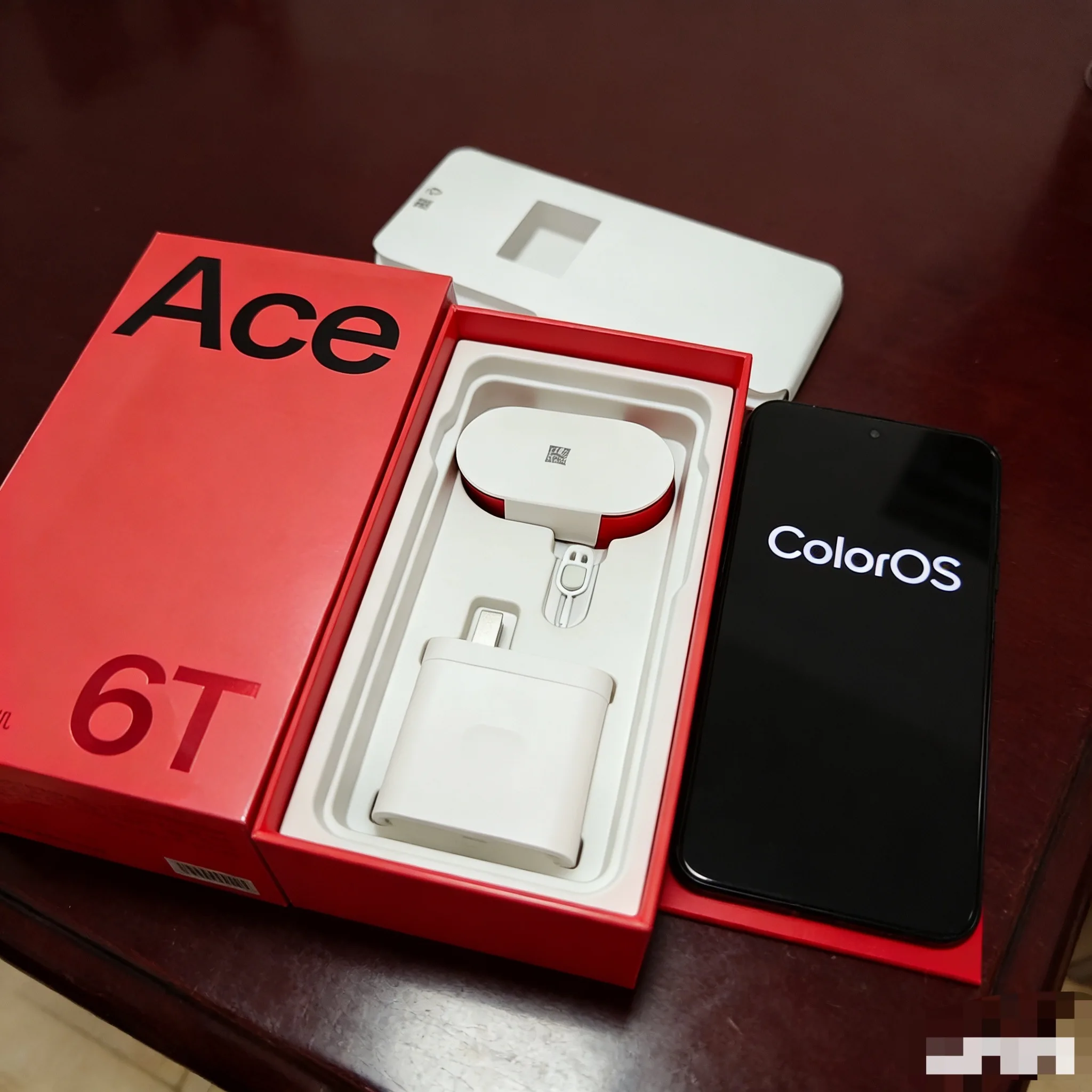 OnePlus ACE 6T Battery 8300mAh 100W SuperVOOC China Version Unlocked 6.83 Inch AMOLED 120HZ Snapdragon 8 Gen 5 Camera 50MP OIS