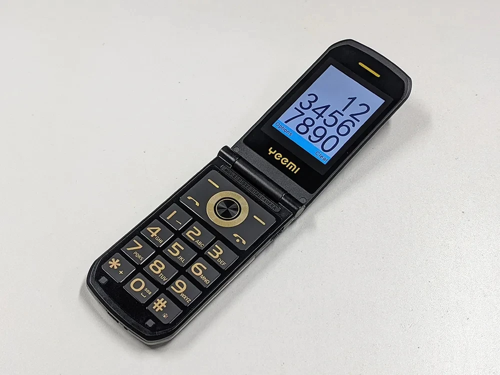 YEEMI G9000 Flip Mobile Phone 2.6inches GSM Big Keyboard Dual SIM Card Flashlight FM Radio Bluetooth E-book Camera 2G Cellphone