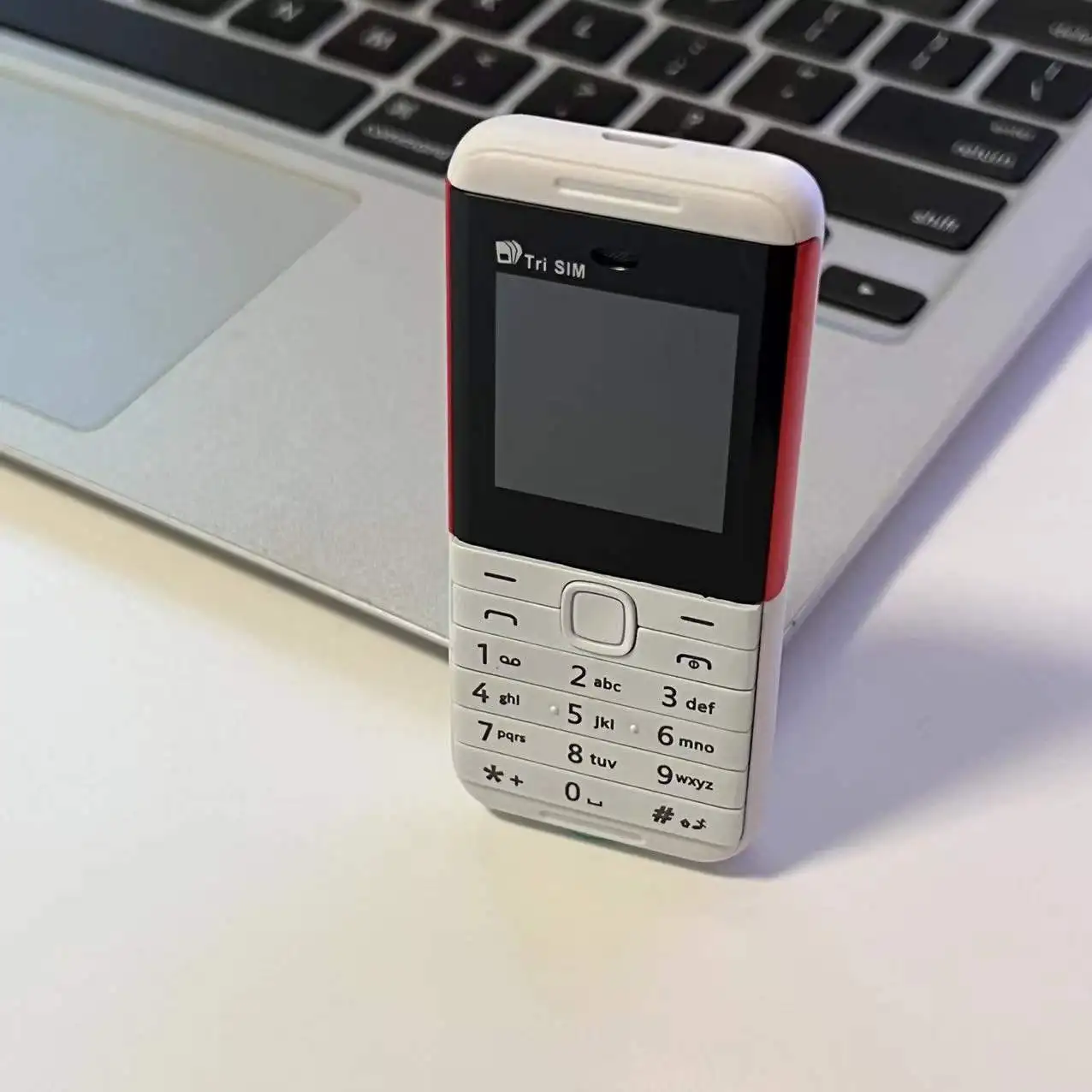 SERVO BM5310 Mini 3 SIM Standby Feature Mobile Phone Speed Dial Magic Voice Blacklist MP4 Player FM Radio Small Backup Cellphone