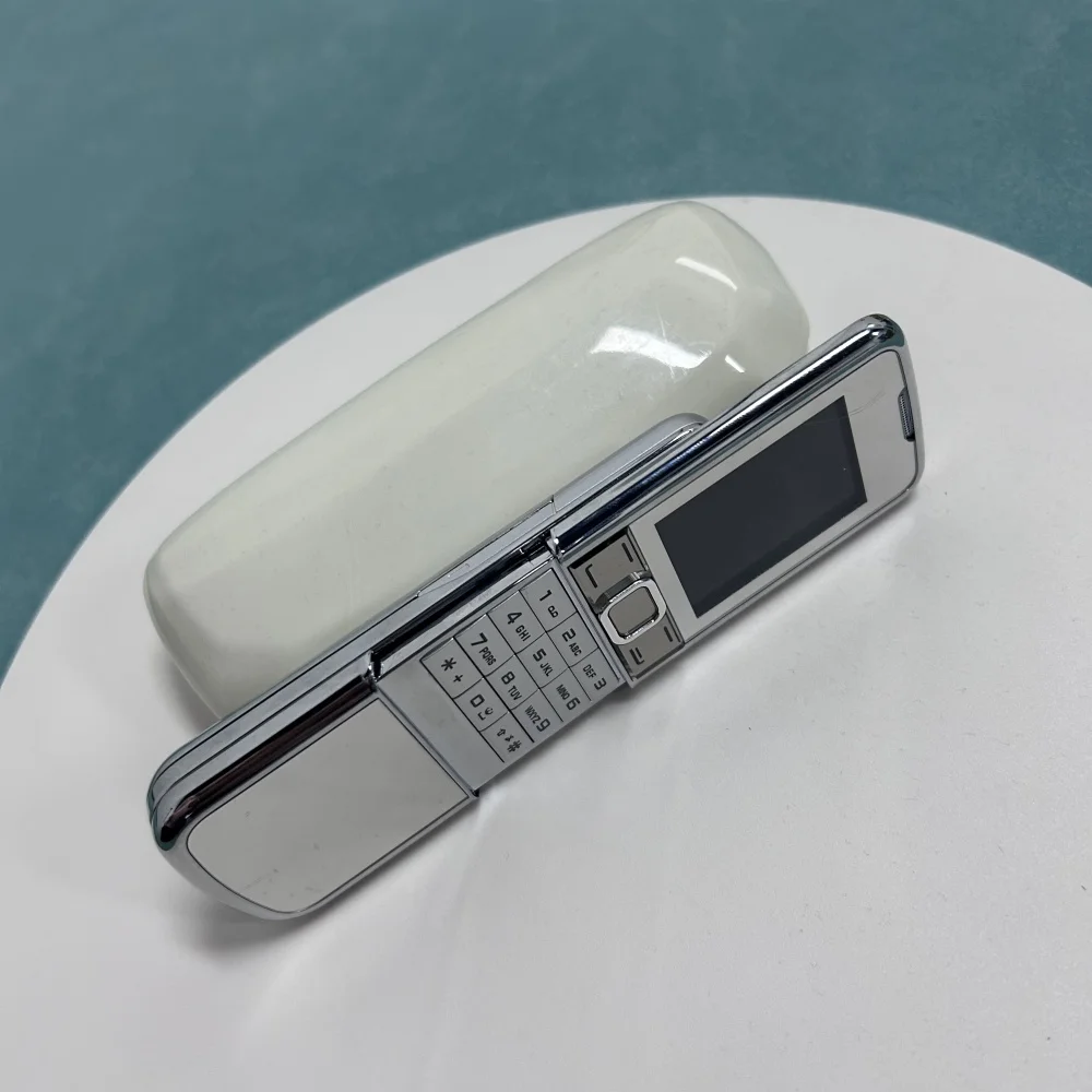 New Classic 8800 Slider Phone 2.4inches Screen 2G GSM Dual SIM Dual Standby Bluetooth Mobile Phone 240x320 Multi-language