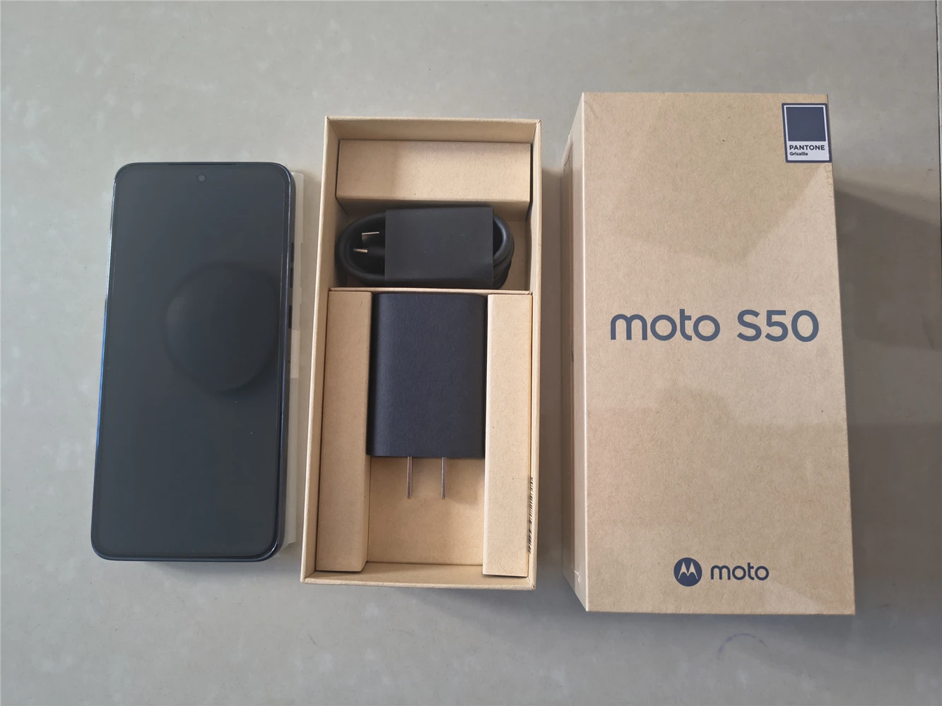 Motorola MOTO S50 6.36 pOLED 1272 * 2670 120Hz Refresh rate 50MP Main 68W 4310mAh Smartphones