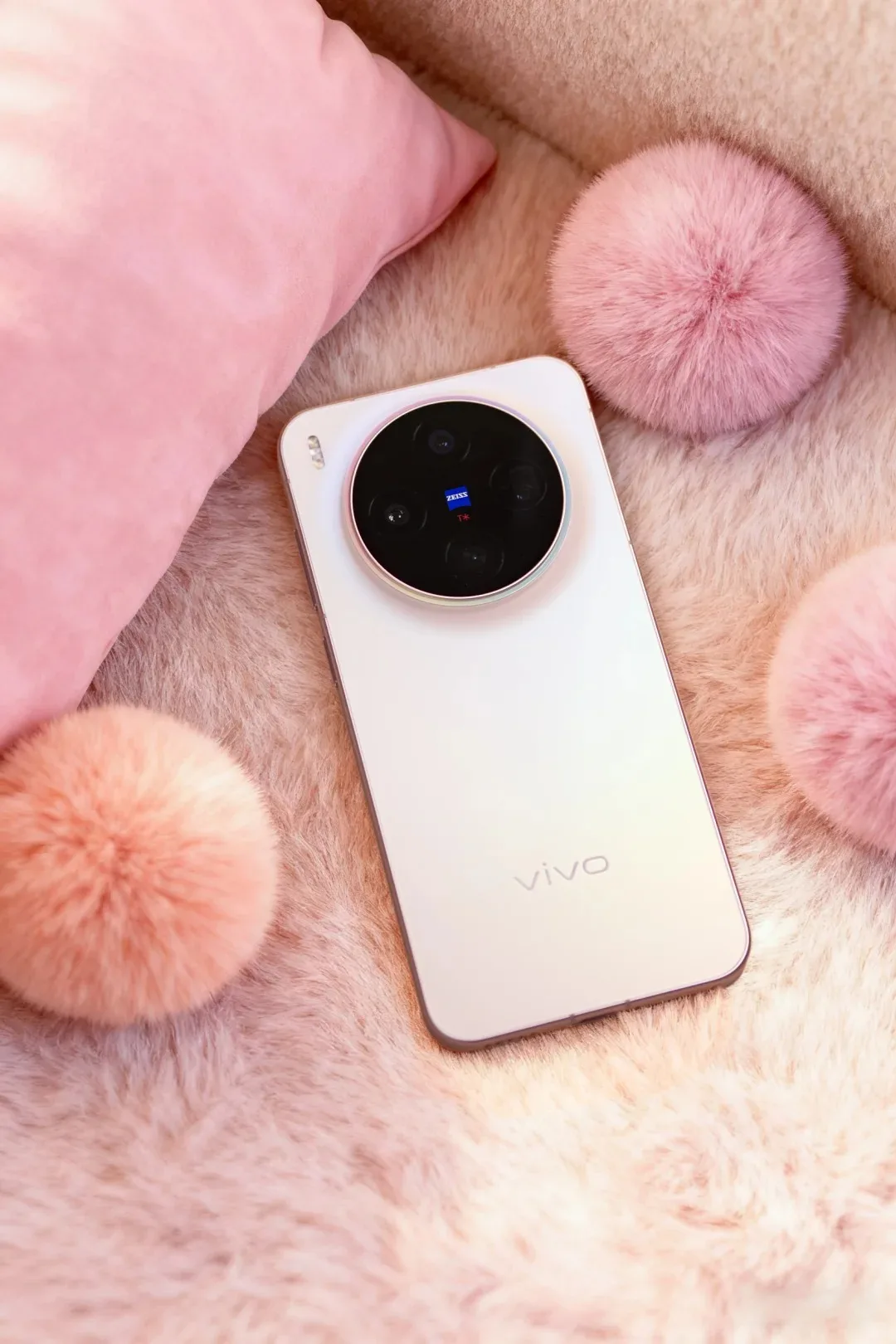 VIVO X300 5G Smartphone 6040mAh 90W SuperVOOC 6.31” 120Hz AMOLED 200MP Zeiss Triple Cam Dimensity 9500