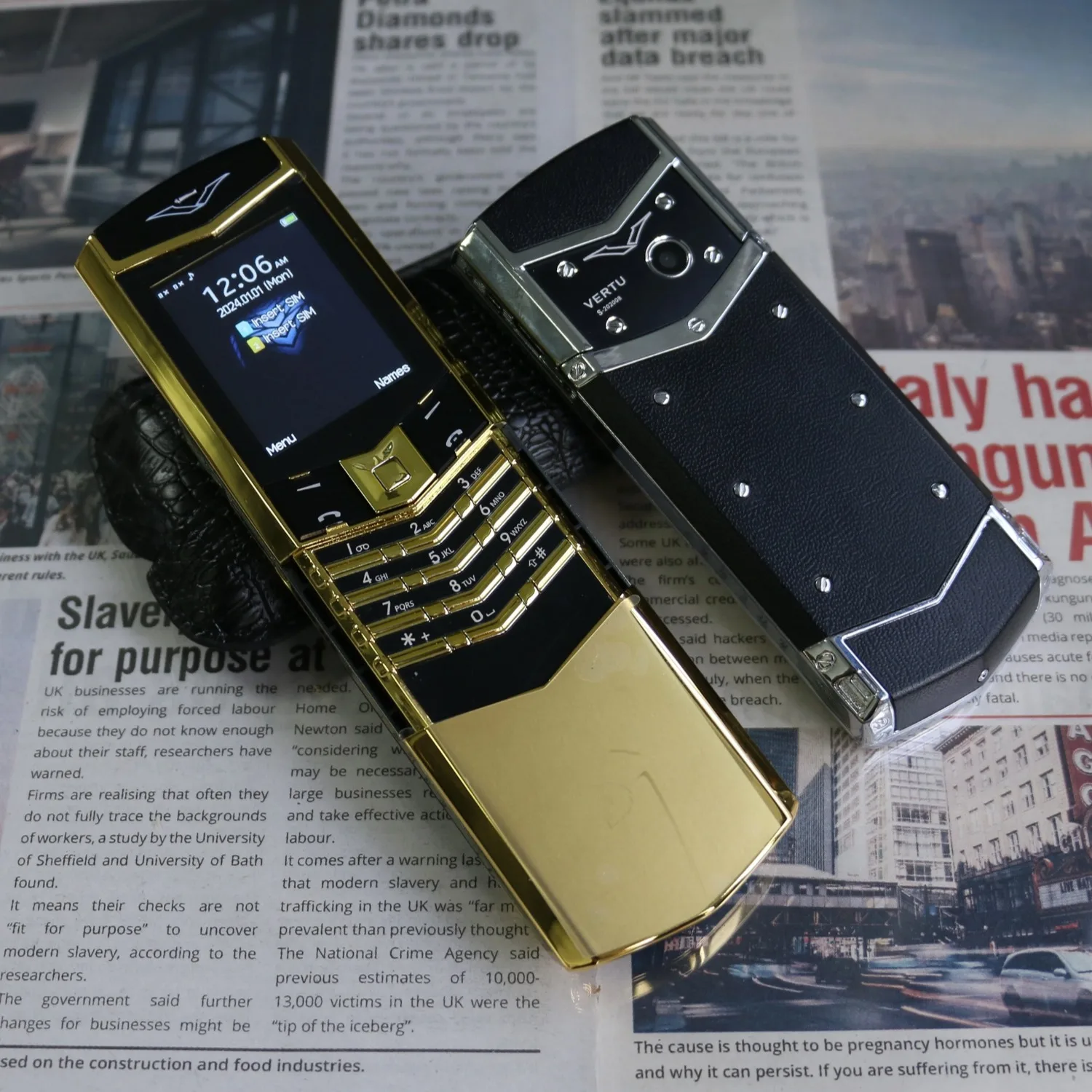 Luxury Slider Business Mobile Phone Metal Body Magice Voice Blacklist Dual Sim Big Button Portable Size Durable Elderly Classic