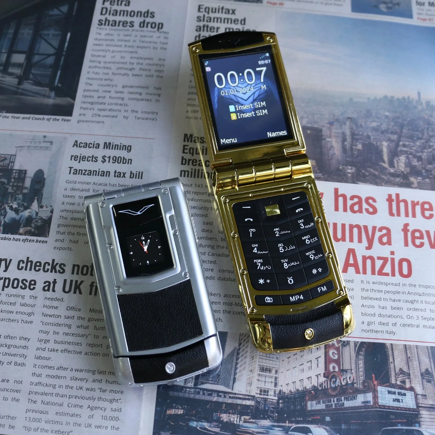 Luxury Metal Flip Phone for Men Dual SIM Business Phone Big Button Dual Screen Magic Voice Blacklist Senior Classic Mobile