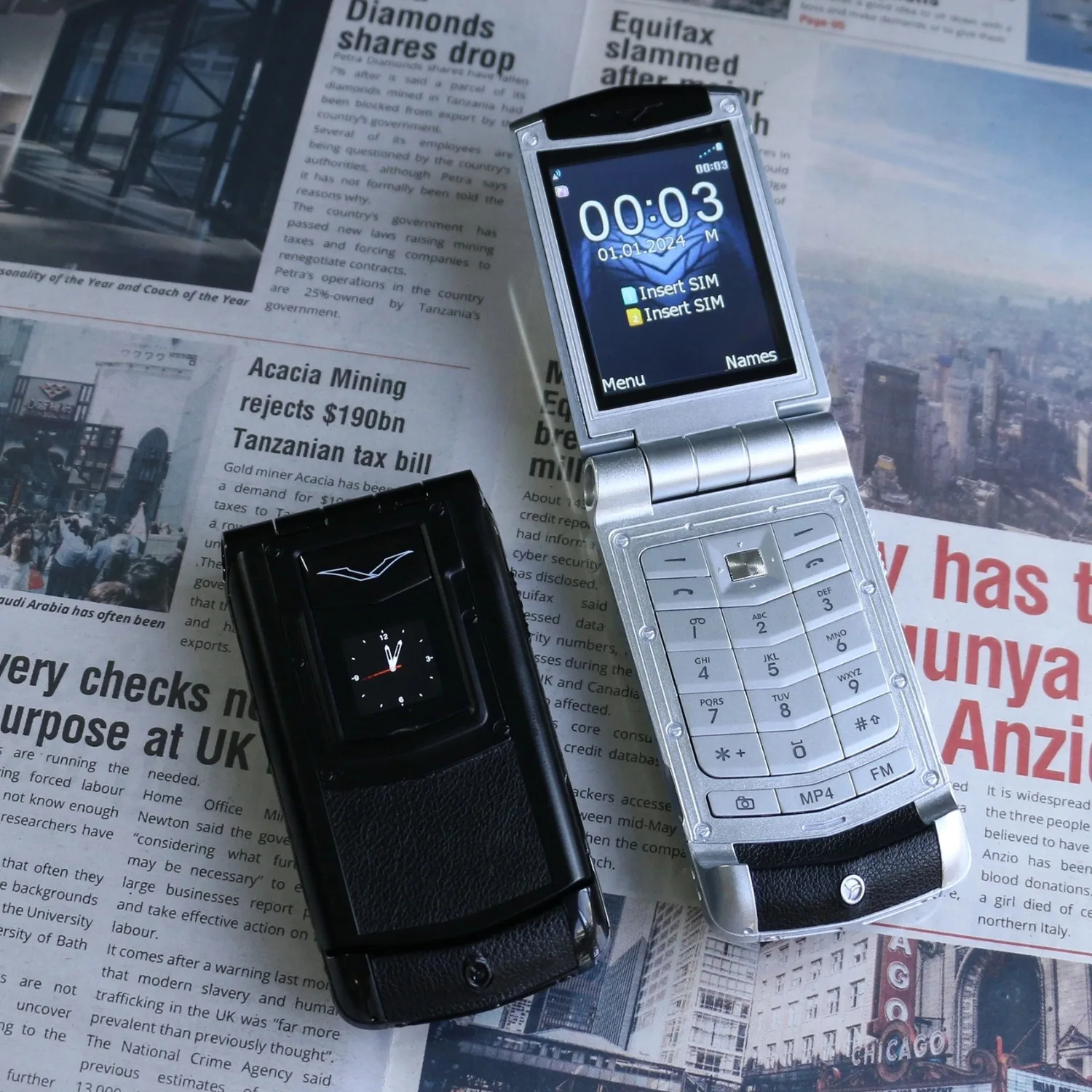 Luxury Metal Flip Phone for Men Dual SIM Business Phone Big Button Dual Screen Magic Voice Blacklist Senior Classic Mobile