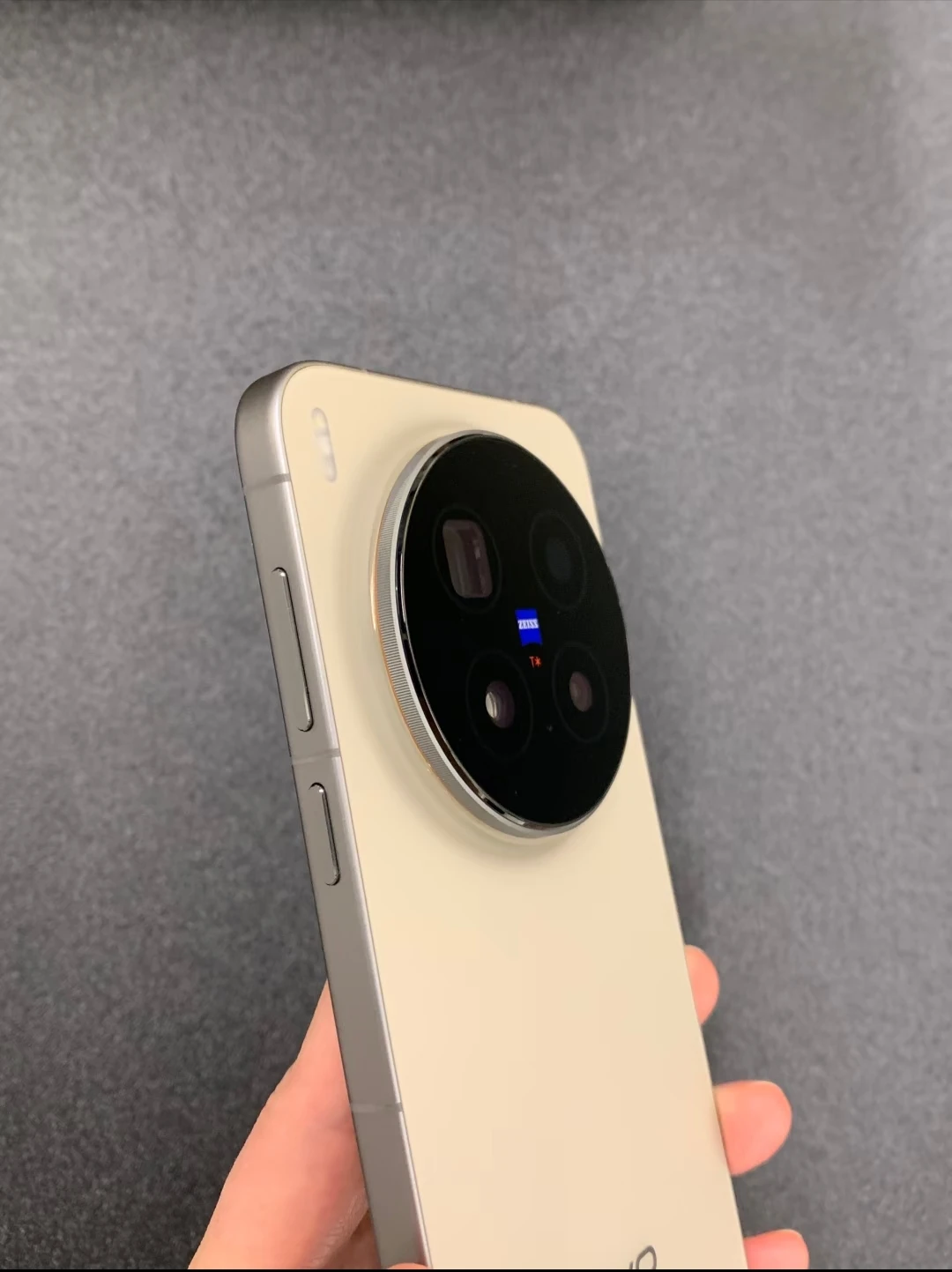 Original New VIVO X300 Pro 5G Mobile Phone MTK Dimensity9500 6.78inch AMOLED 200MP 6510Mah 90W Flash Charger 40WWireless NFC OTA