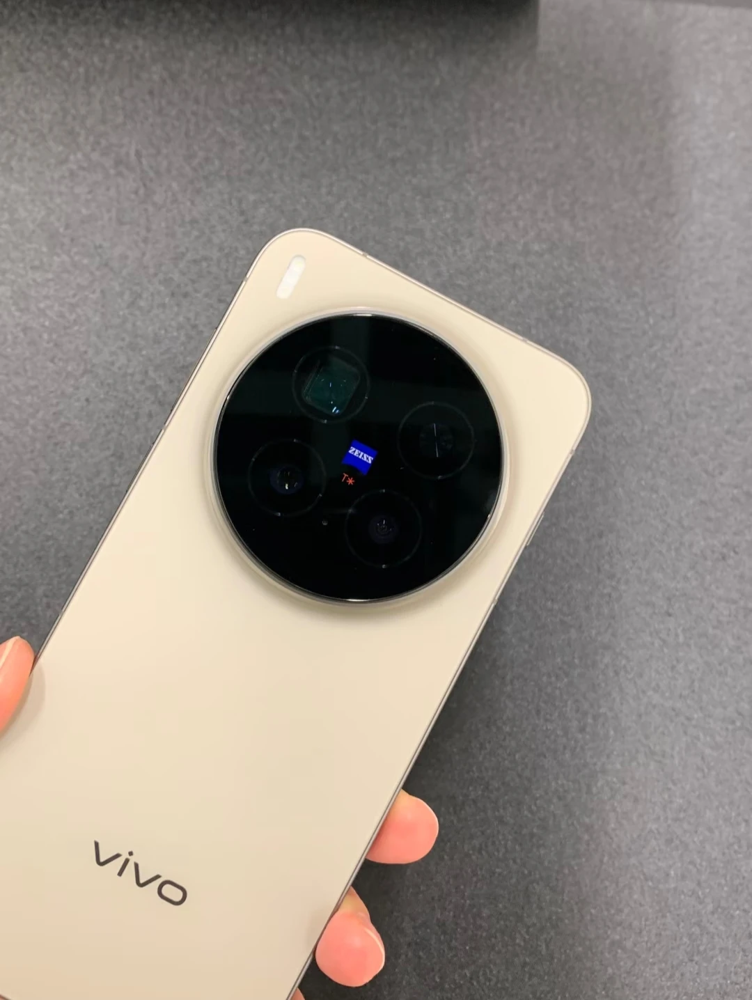 Original New VIVO X300 Pro 5G Mobile Phone MTK Dimensity9500 6.78inch AMOLED 200MP 6510Mah 90W Flash Charger 40WWireless NFC OTA