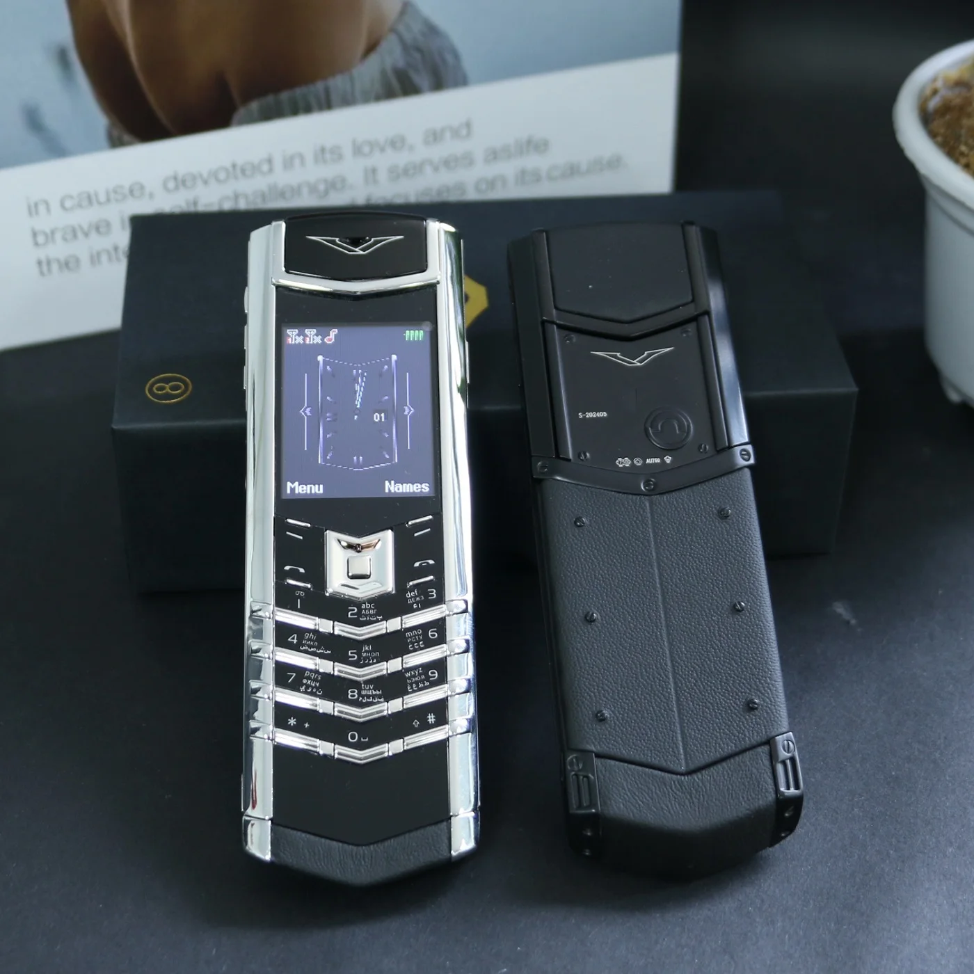 Elegant Metal Signature Handmade Mobile Phone Dual SIM Bluetooth Dialer Ebook Luxury Feature Classic Senior Phone for Elderly