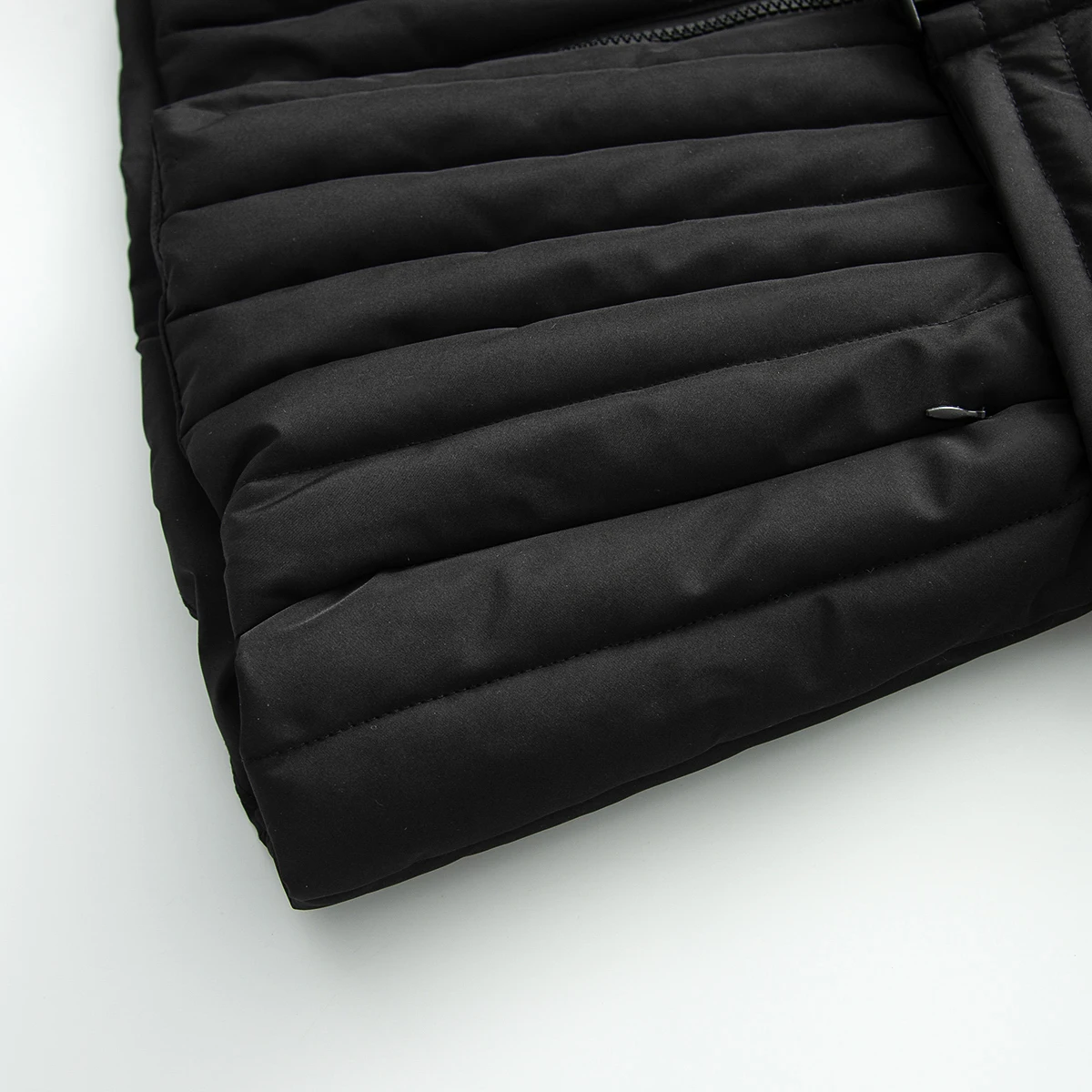 2026 Women's Elegant Hooded Zipper Burgundy Skiing Padded Snow Sports Coats Lady Chic Thicken Warm Windproof Jackets Parkas Belt