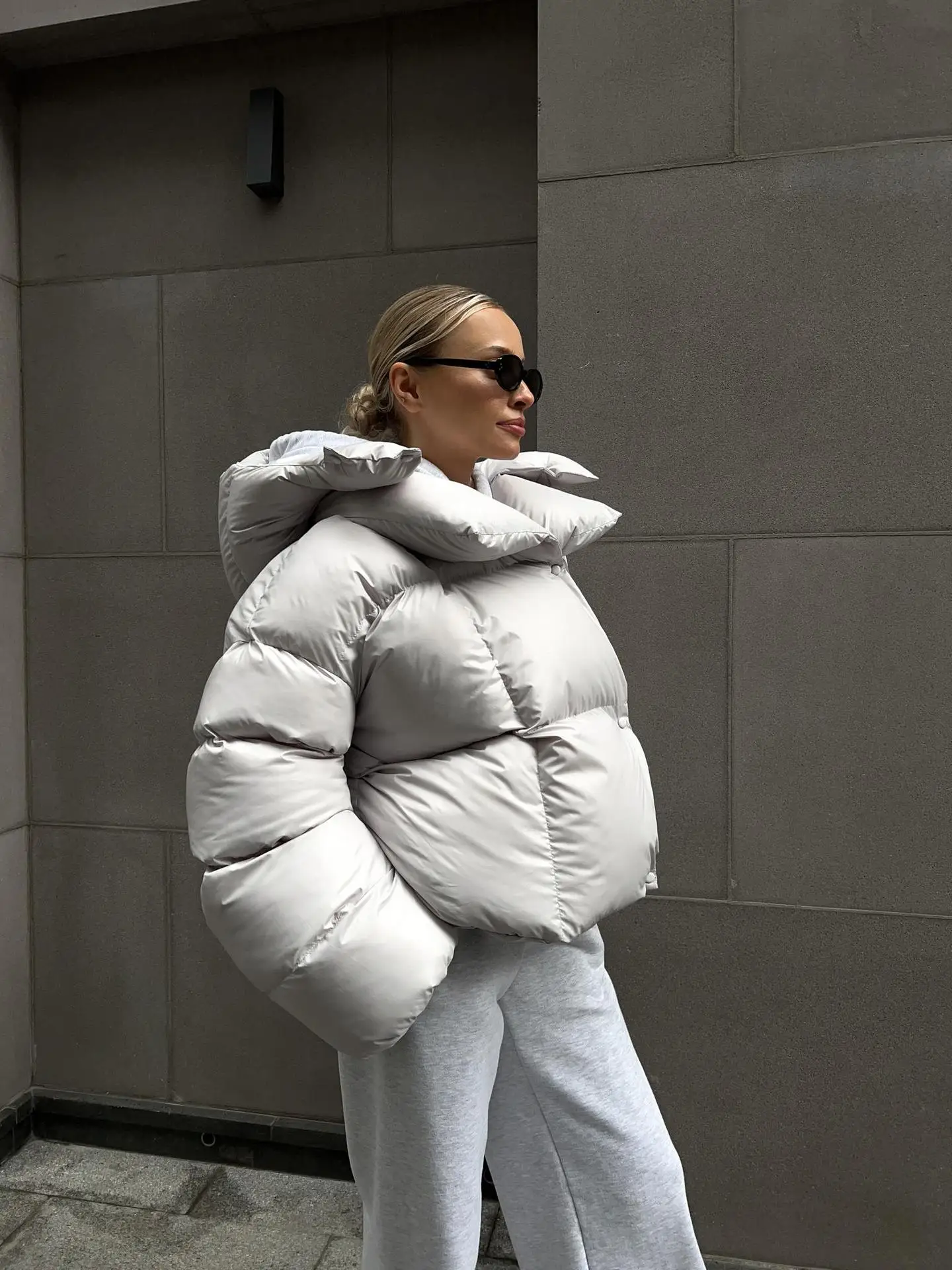 Women Autumn Winter Warm Coat Thick Parkas Long Sleeve Parkas Female Street Fashion Hoodies Woman's Cotton-padded Jacket 2025