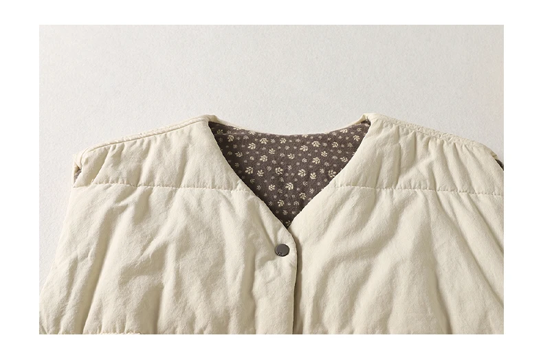 Vintage Quilted Outerwear Vests for Women 2025 New Winter Casual Oversized Sleeveless Female Jackets Thick Warm Lining Waistcoat