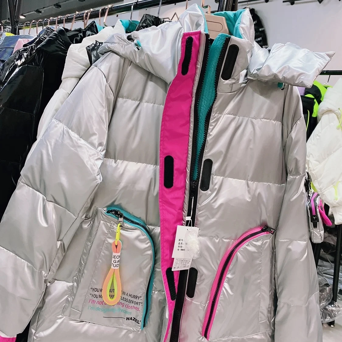 Winter Glossy Long Hooded Jacket Parka Women White Duck Down Big Pocket Knee Length Down Jacket Female Warm Down Outwears Coat