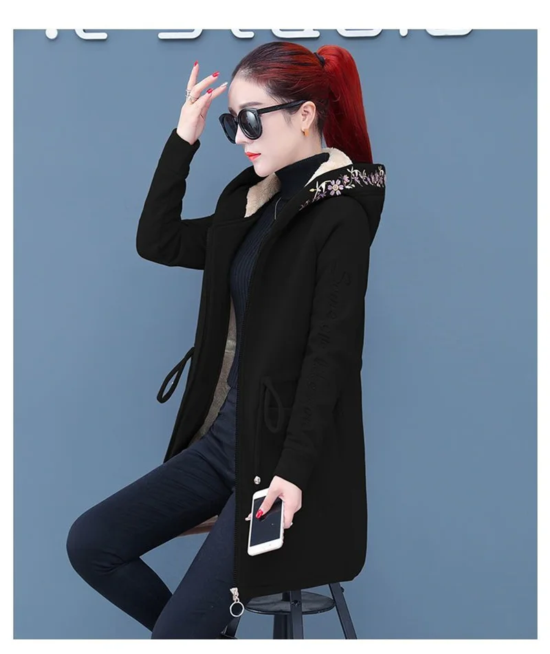 Plus Velvet Thick Lamb Plush Jacket Women 2025 New Autumn Winter Parkas Lace-Up Of Hooded Loose Long Embroid Trench Coat Female