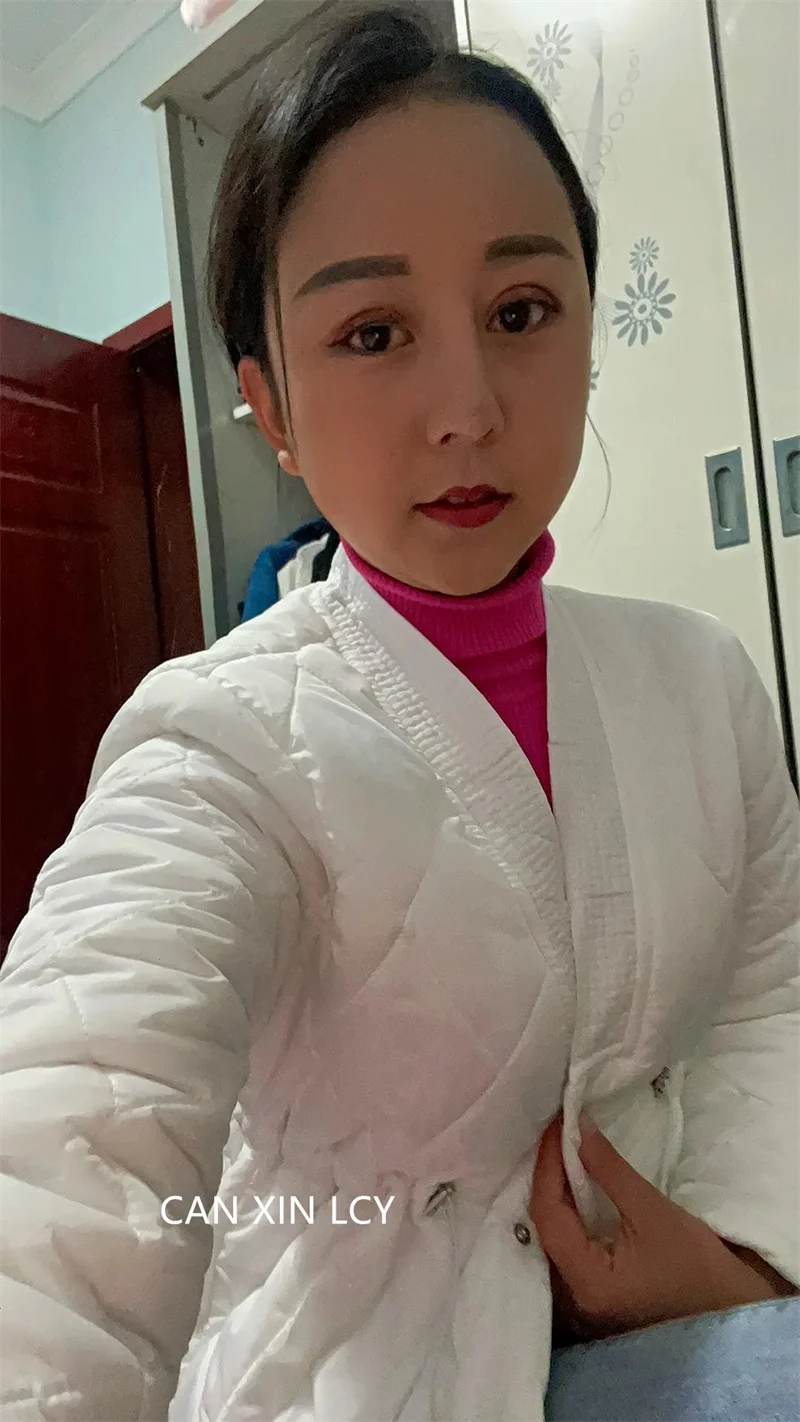 Korean 2025 Women Down Cotton Jacket Autumn Winter New Lingge Cotton Coat Female V-neck Waist Retraction Cotton Padded Parkas