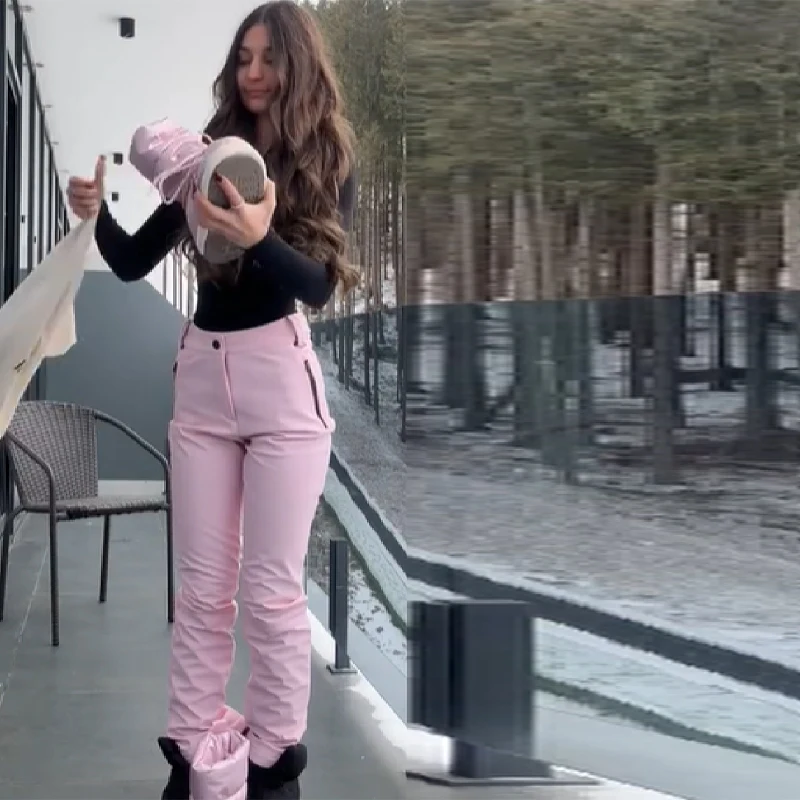 Thicken Warm Women's Skiwear Pink High Collar Hooded Cotton Padded Coats Straight Leg Zipper Pants 2025 New Winter Lady Ski Suit