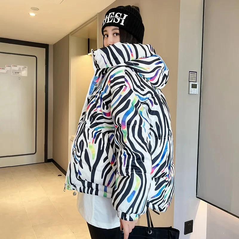 2026 Winter New Print Cotton Jacket Women Streetwear Female Warm Parkas Hooded Down cotton Coat Korea Loose Short Bread Outwear