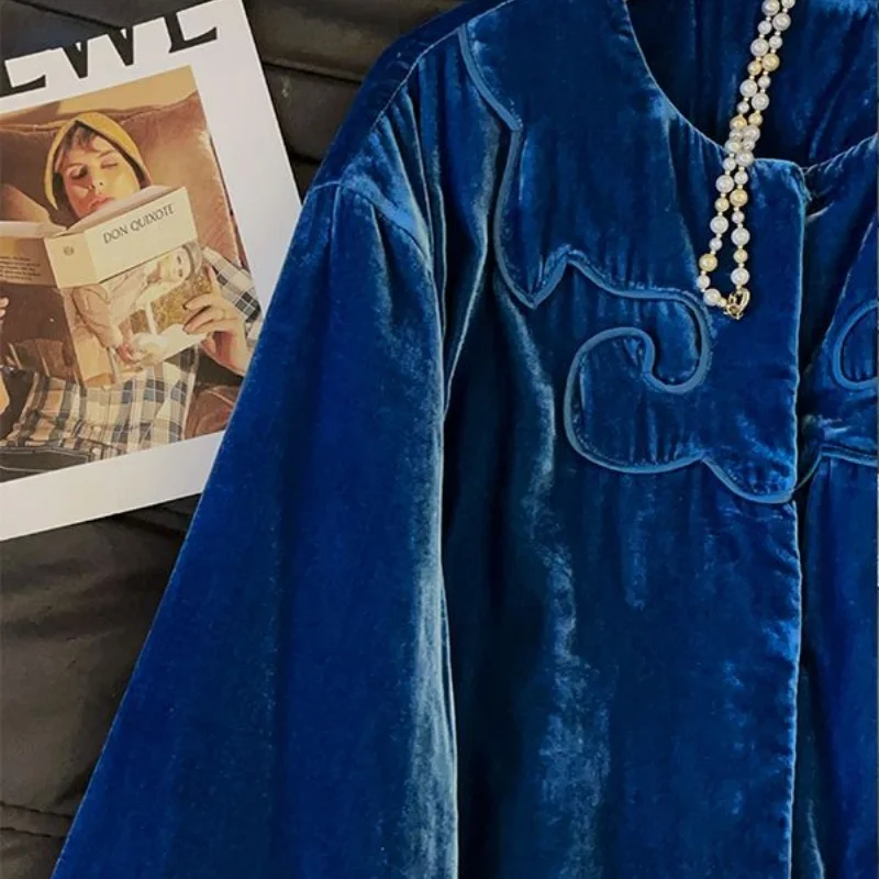 Winter New Velvet Cotton Coat Women Chinese Style Loose Warmful Womens Blue Jacket Fashion High End O-neck Female Clothes