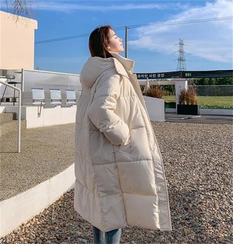 2026 New Winter Women Jacket Warm Parkas Female Thicken Puffer Coat Cotton Padded Parka Long Hooded Outwear Loose Women Snow Jac