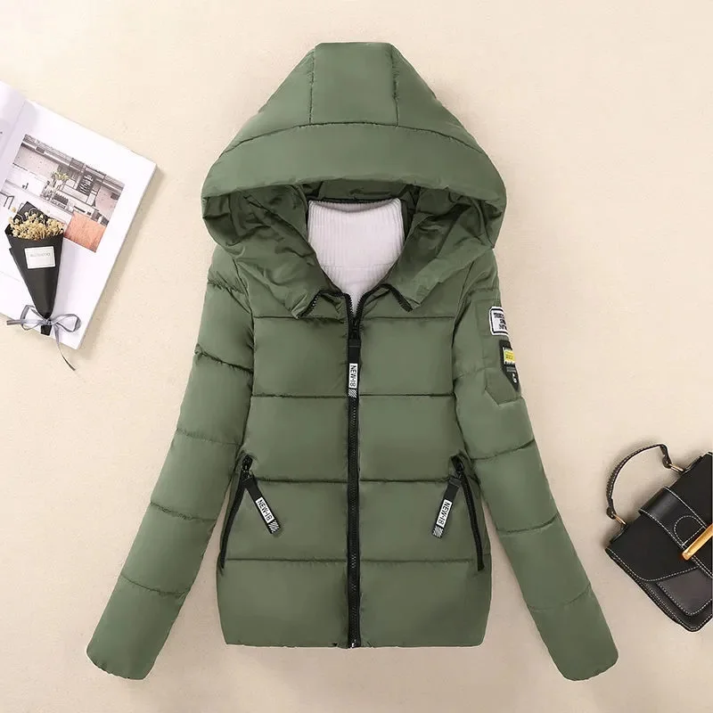 2026 New Winter Jacket Women Parkas Hooded Short Coats Female Parka Warm Thicken Jacket Korean Loose Cotton Padded Outwear