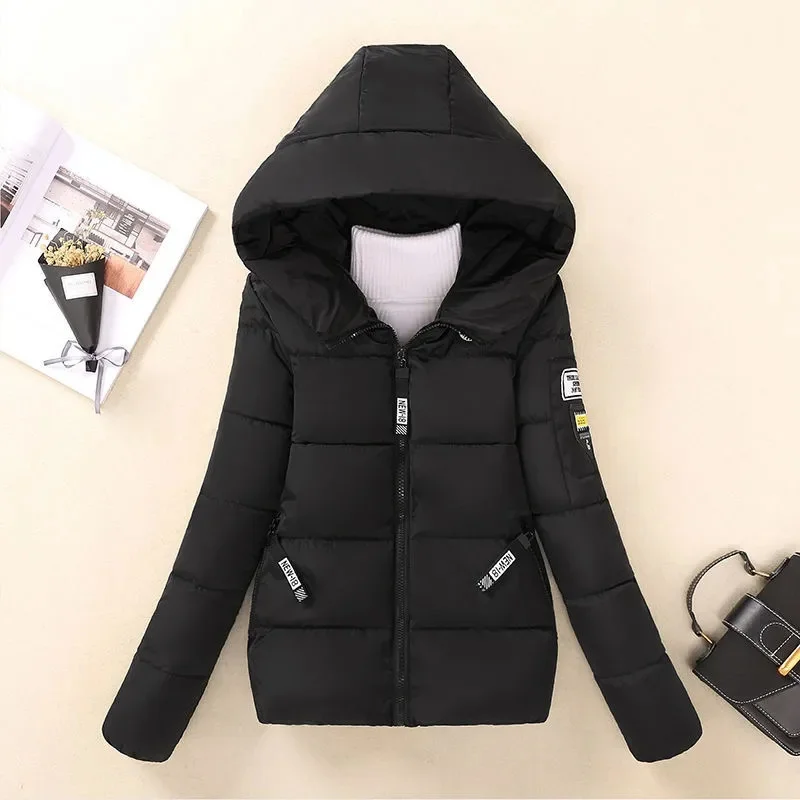 2026 New Winter Jacket Women Parkas Hooded Short Coats Female Parka Warm Thicken Jacket Korean Loose Cotton Padded Outwear