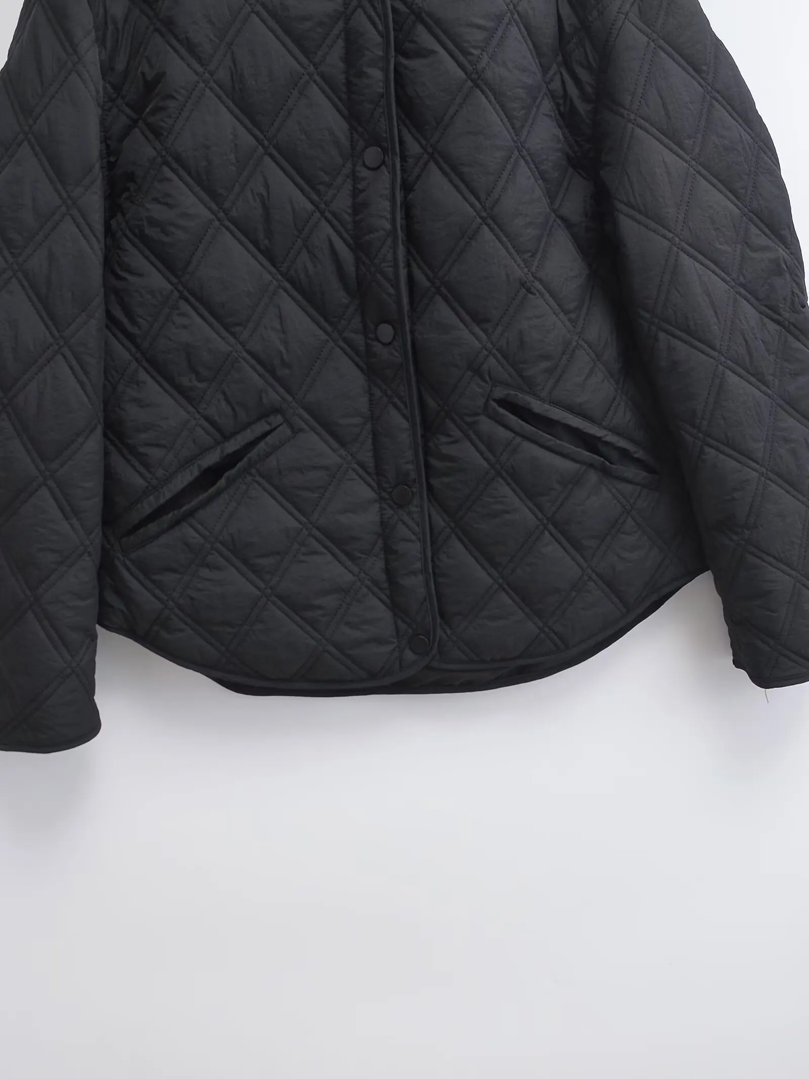 2026 New Fashion Autumn Winter Women's Casual Hooded Solid Black Padded Bomber Coats Female Basic Quilted Loose Parkas Jackets