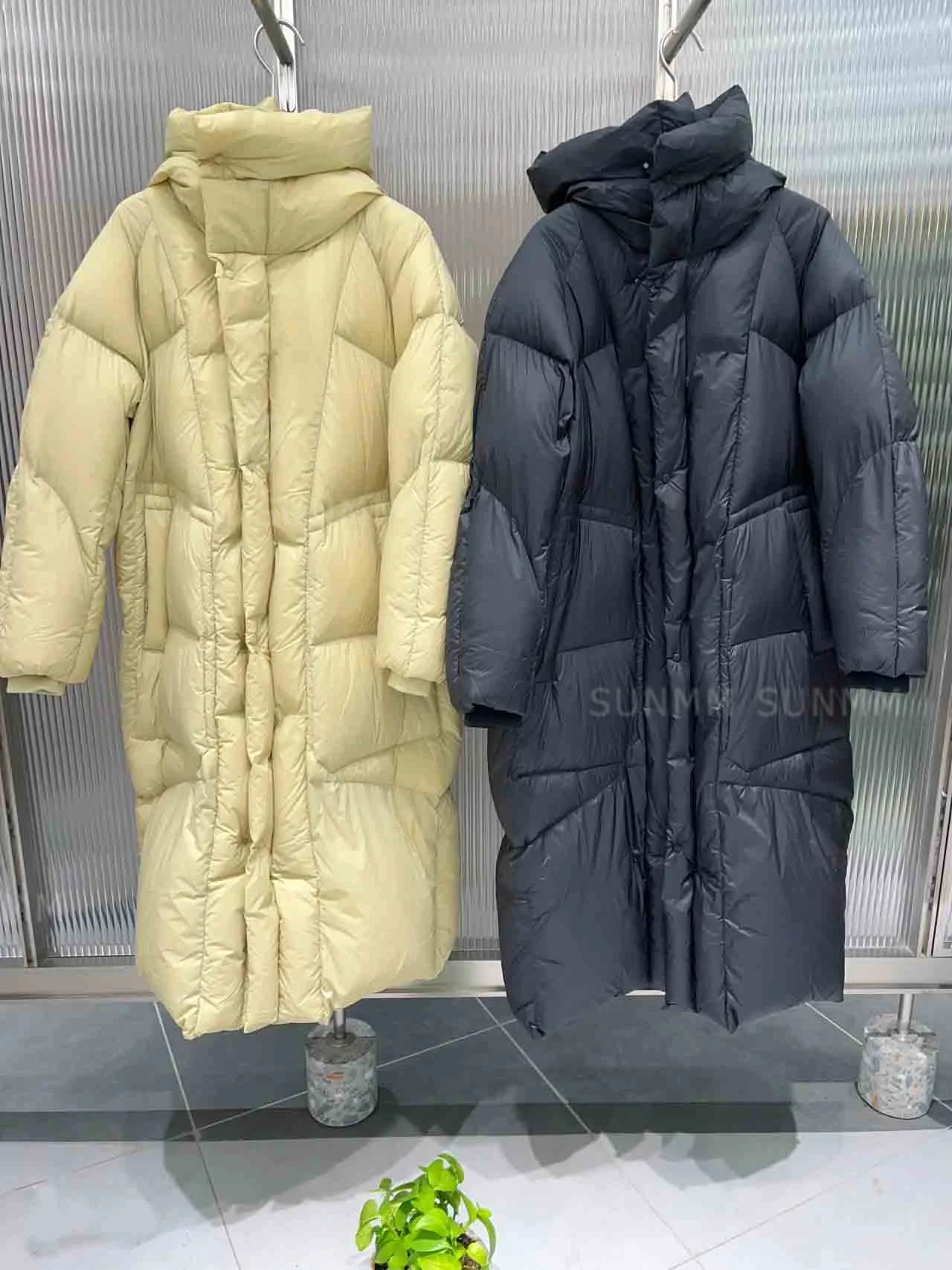 Winter Hooded Solid Long Down Jacket Women White Duck Down Loose Knee Length Down Jacket Female Thick Warm Outdoor Parka Outwear