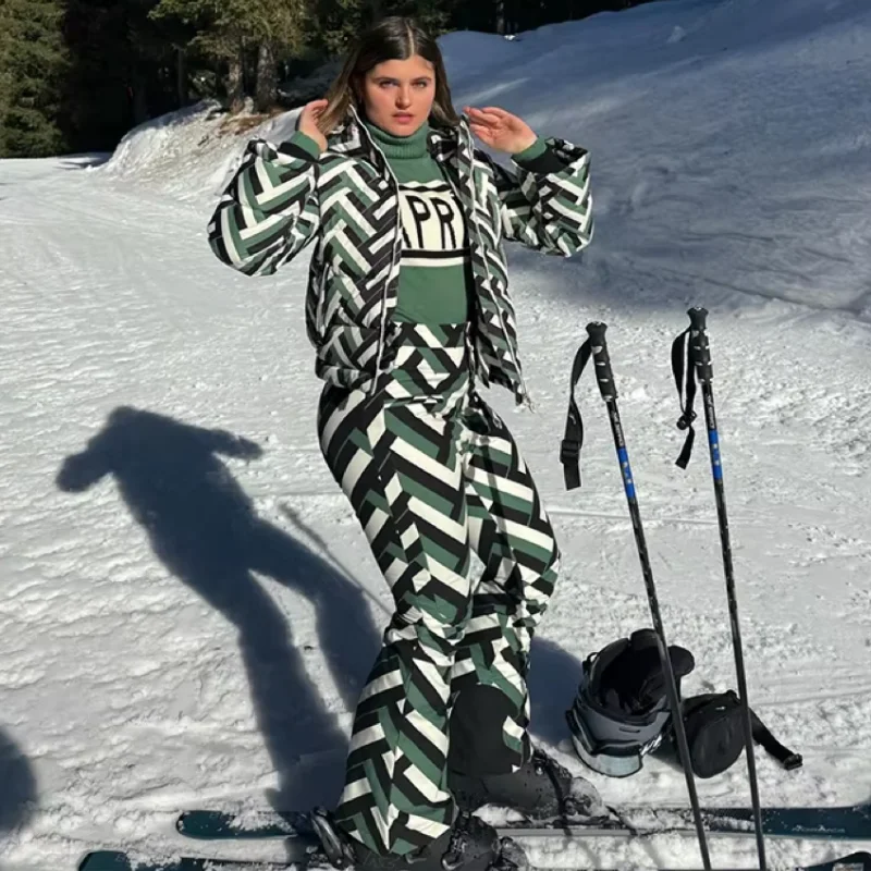 Striped Ski Suit Women Waterproof Stand Collar Hooded Snow Coat Sport Parkas Zipper Jumpsuit 2026 NEW Thick Warm Lady Skiwears