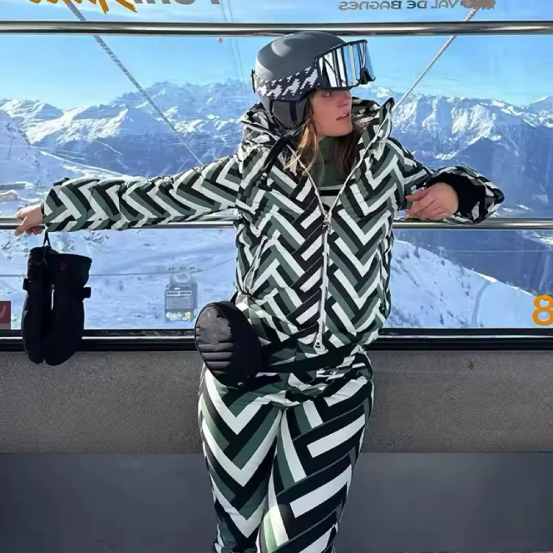 Striped Ski Suit Women Waterproof Stand Collar Hooded Snow Coat Sport Parkas Zipper Jumpsuit 2026 NEW Thick Warm Lady Skiwears