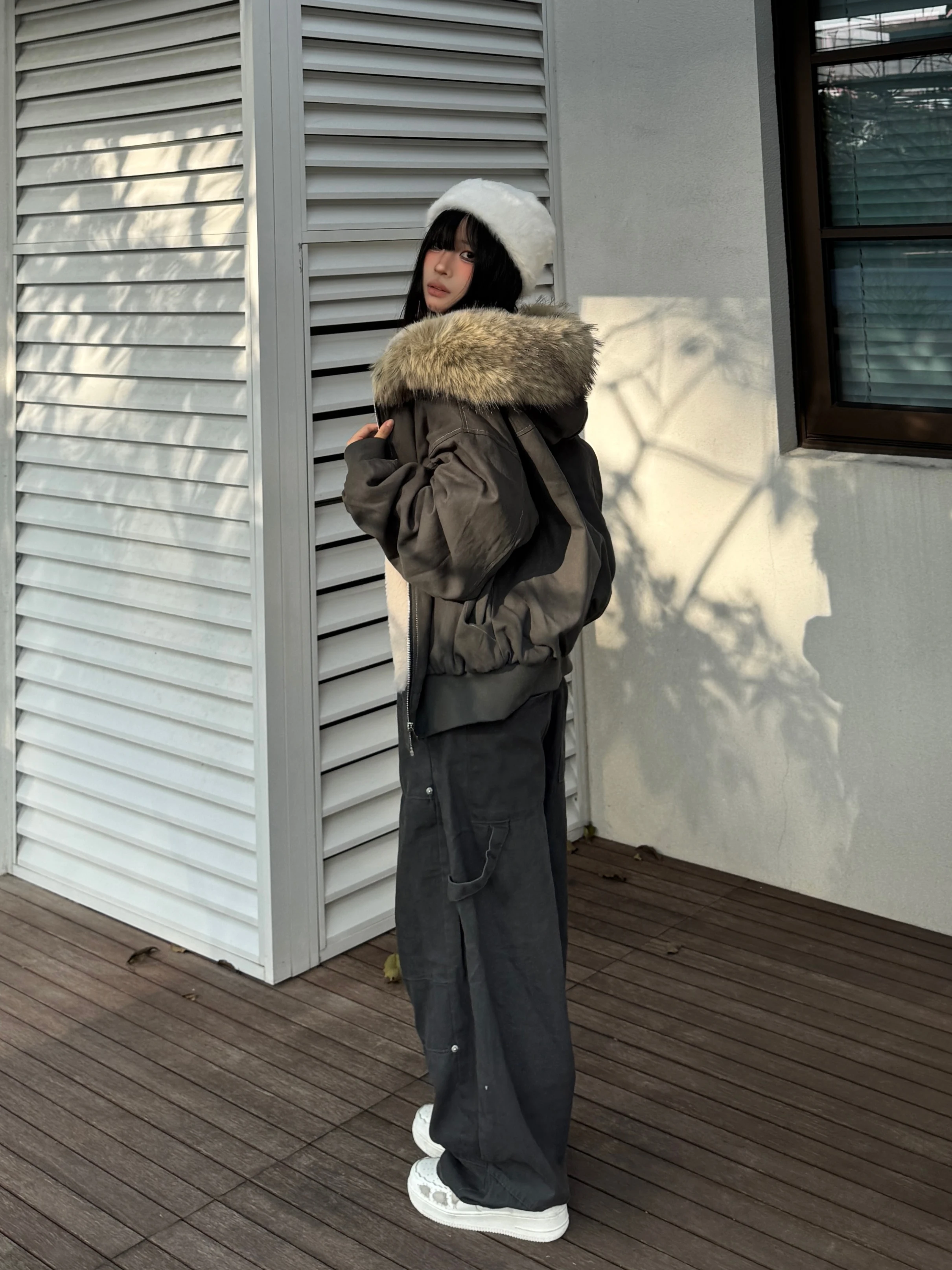 Autumn Winter Cotton Padded Jacket Women Outerwear Thick Warm Oversize Short Coat Female Hooded Long Sleeve Fur Collar Parkas