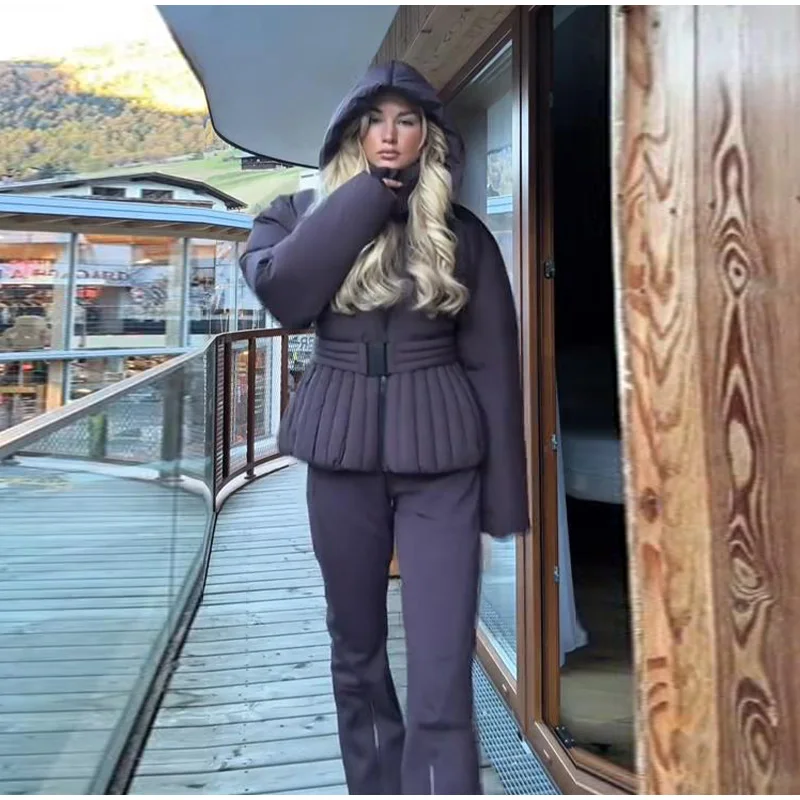 Fashion Cotton Belt Jacket Women Thicken Pleated Long Sleeve Stand Collar Zippers Female Outwear 2026 Winter Lady Ski Coats