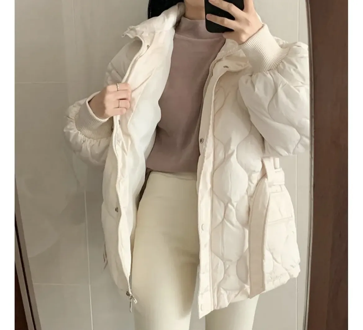 Women Winter Warm Thick Cotton Coat 2025 New Women With Belt Stand Collar Cotton Padded Jacket Korean Loose Women Parka Outwear