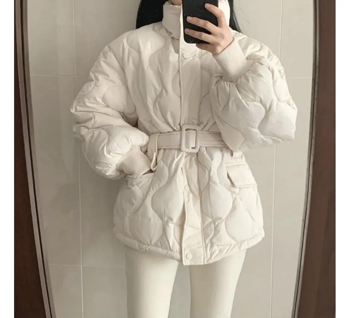 Women Winter Warm Thick Cotton Coat 2025 New Women With Belt Stand Collar Cotton Padded Jacket Korean Loose Women Parka Outwear