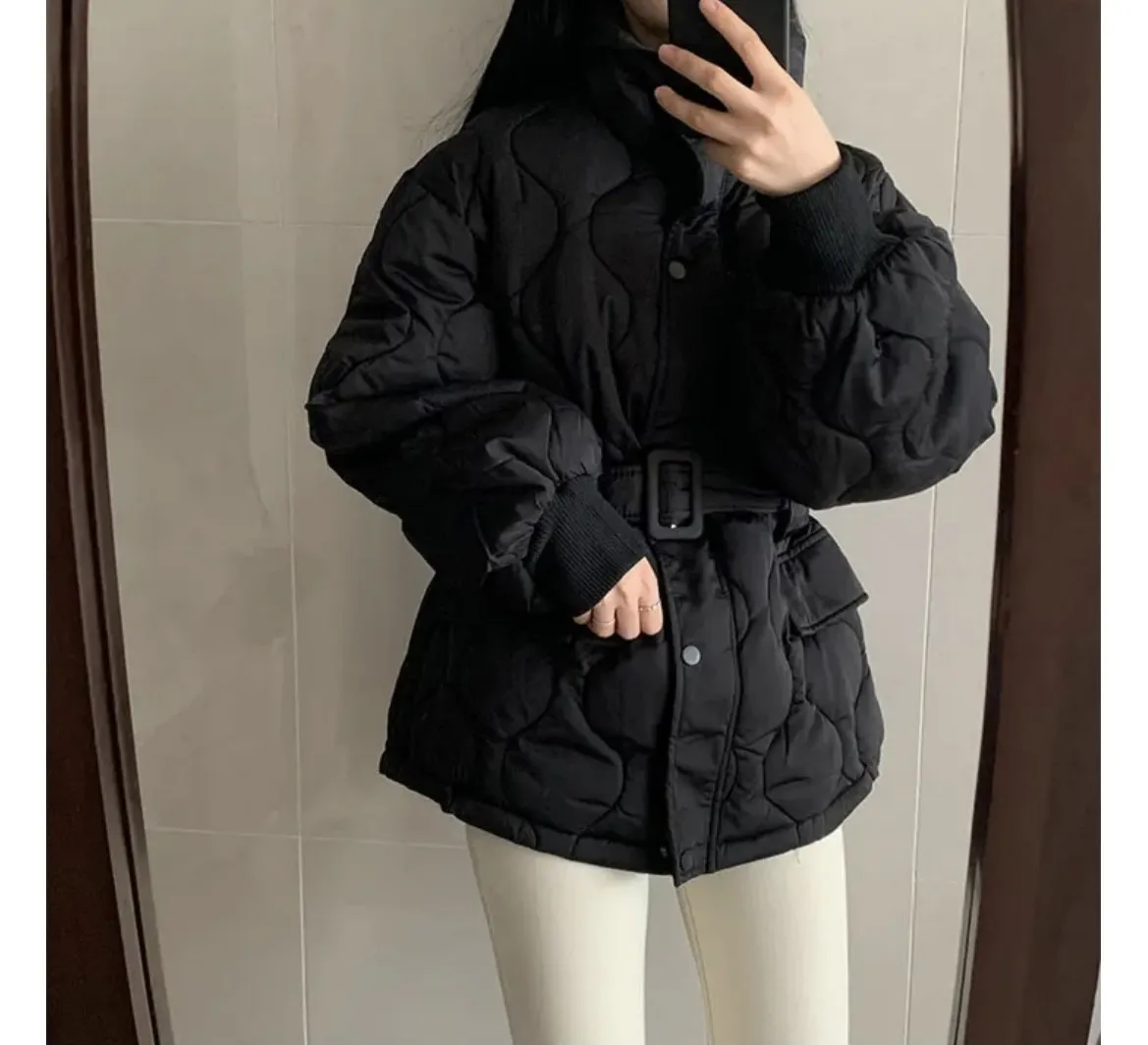 Women Winter Warm Thick Cotton Coat 2025 New Women With Belt Stand Collar Cotton Padded Jacket Korean Loose Women Parka Outwear