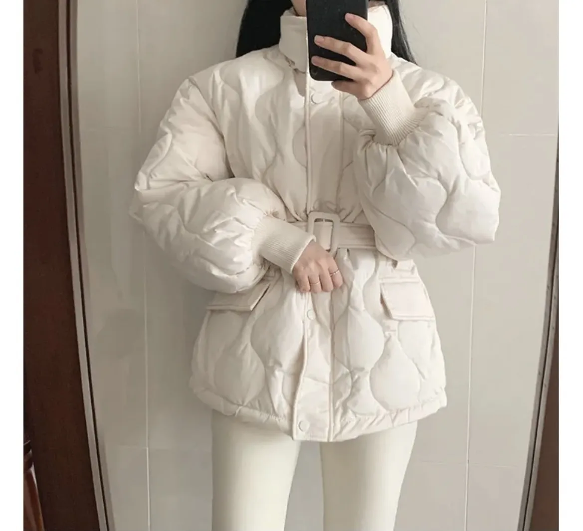 Women Winter Warm Thick Cotton Coat 2025 New Women With Belt Stand Collar Cotton Padded Jacket Korean Loose Women Parka Outwear