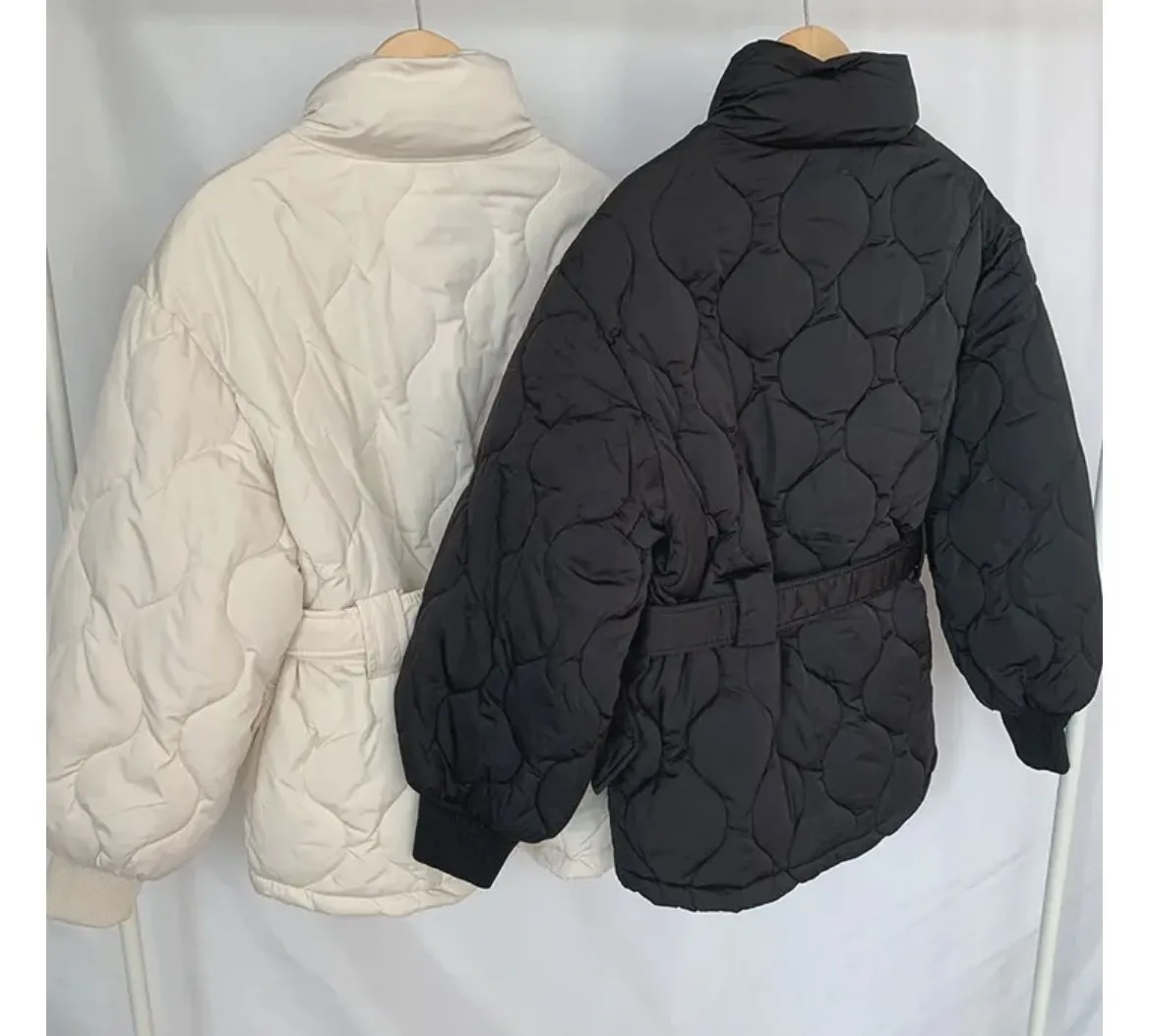 Women Winter Warm Thick Cotton Coat 2025 New Women With Belt Stand Collar Cotton Padded Jacket Korean Loose Women Parka Outwear