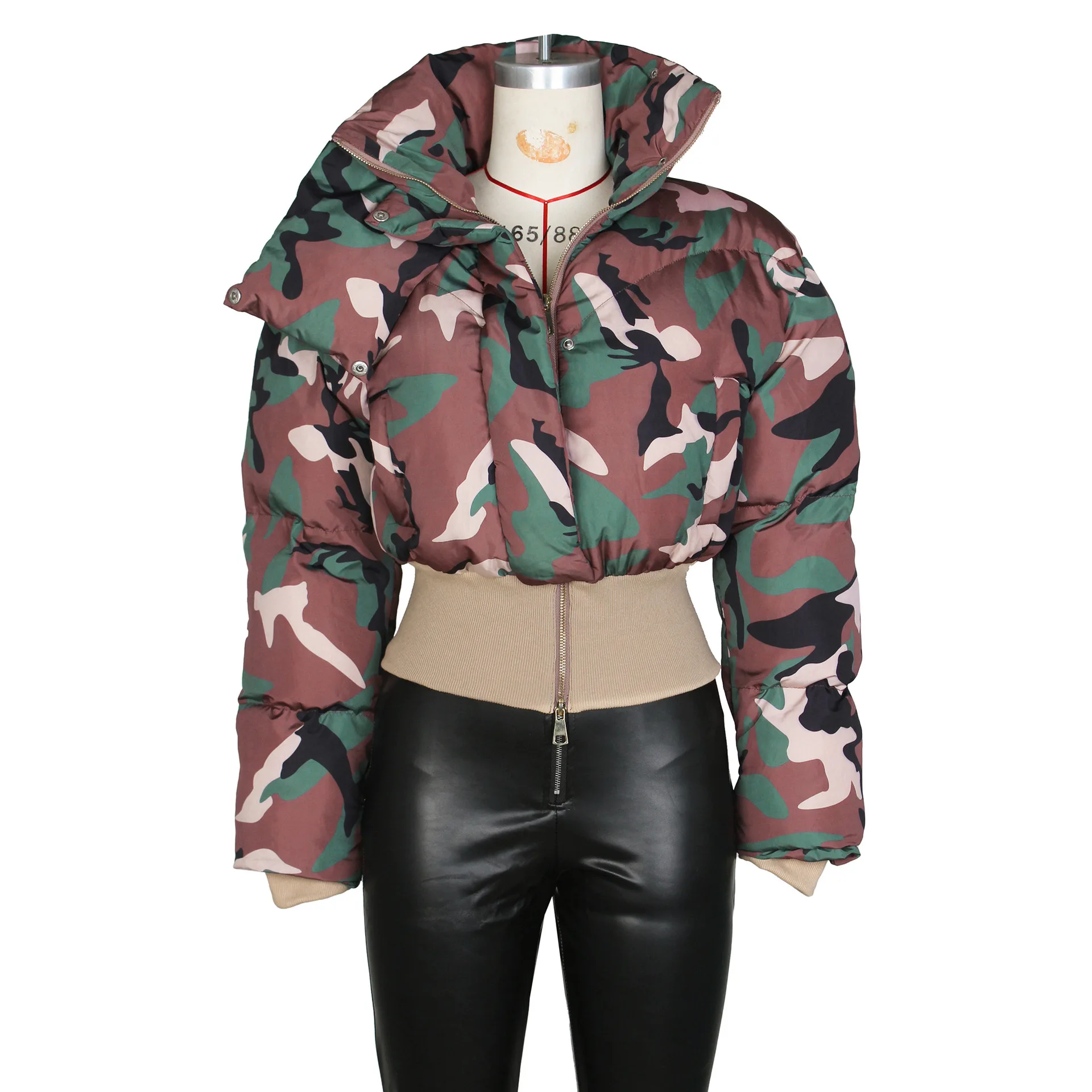 DEAT Fashion Women's Cotton-padded Coat Lapel Loose Zipper Camouflage Thick Warm Short Quilted Jacket Winter 2024 New 7AB6176