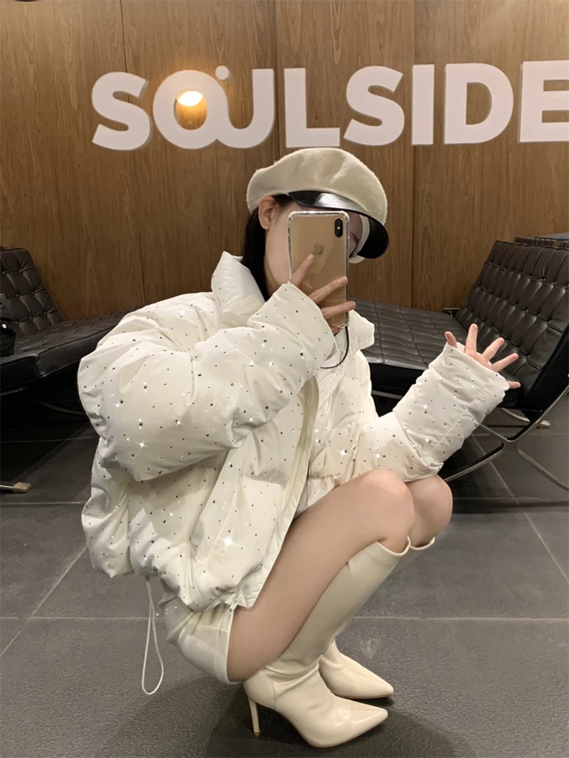 ZAROY Women Thick Warm Cotton Short Jacket Rhinestones Winter Stand Collar Down Coat Shiny Crystal Cropped Puffer Parka Пуховики