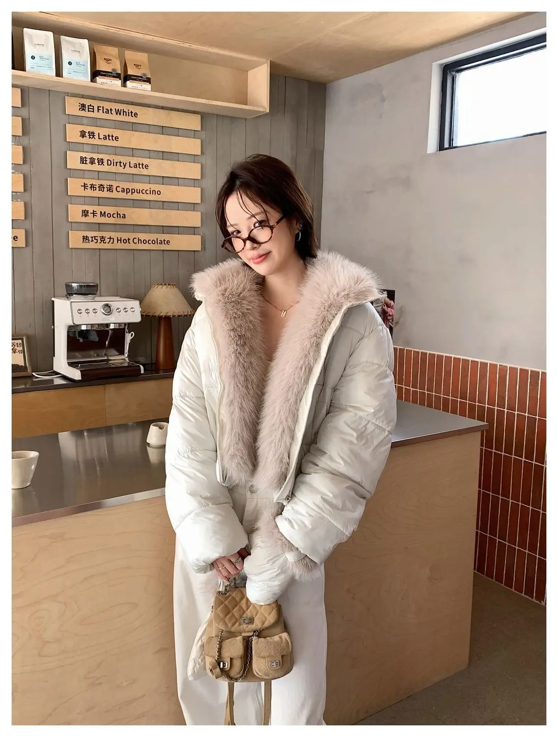 2026 New Winter Coat Women Korean Fashion Loose Female Fur Collar Windproof Warm Parkas Luxury Cotton Cropped Jacket