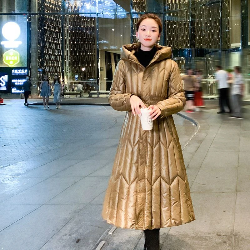 2026 New Winter and Autumn Women White Duck Down Hoodies Puffer Jackets Coats Warm Windproof Black White Coats Outerwear