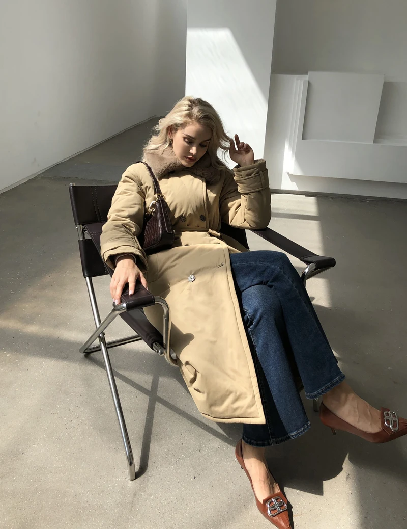 2025 Women Winter Stylish Thick Warm Fur collar Long Parka Runway Designer long Coat Female Overcoat